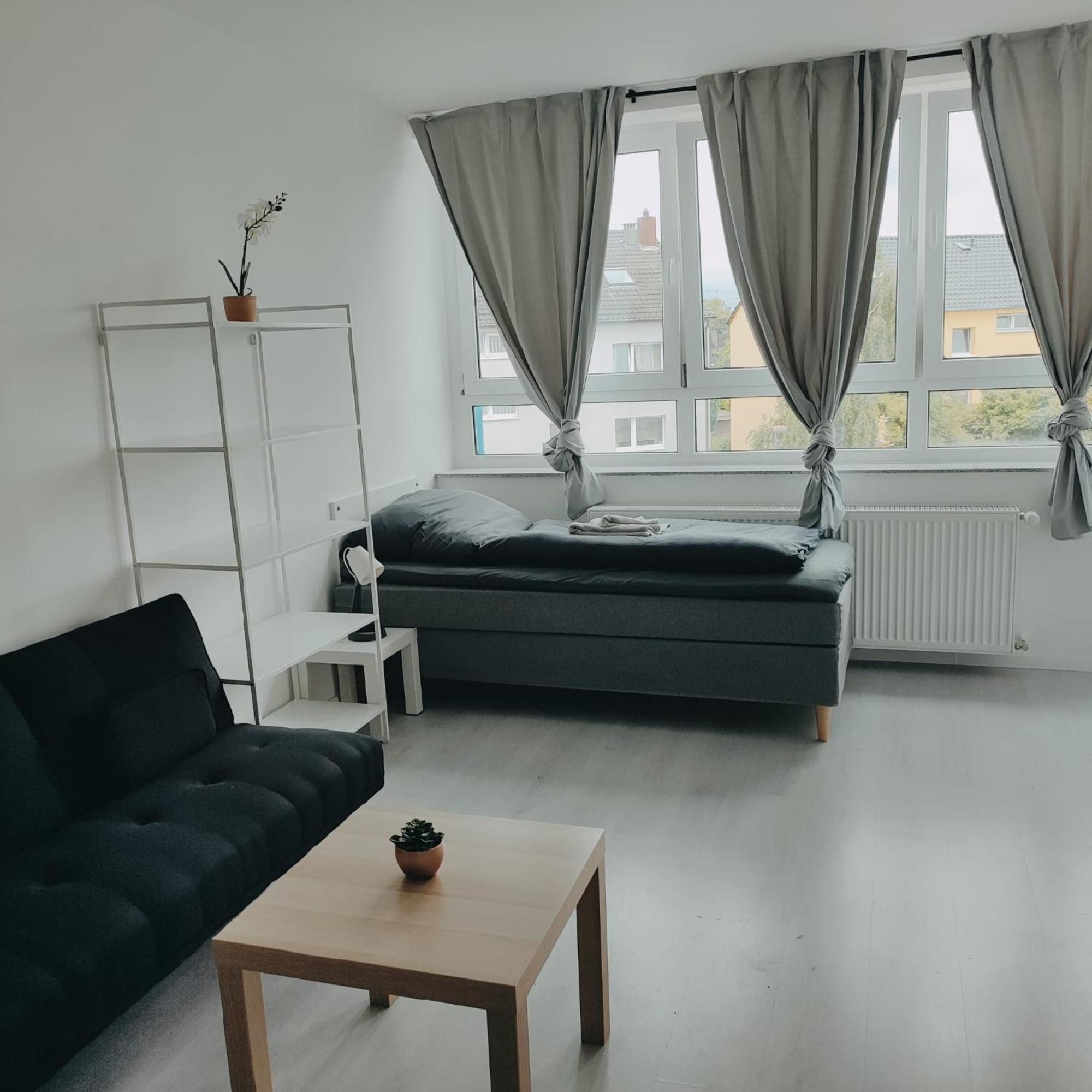 Monteurwohnung Business Links Langenfeld Apartment *